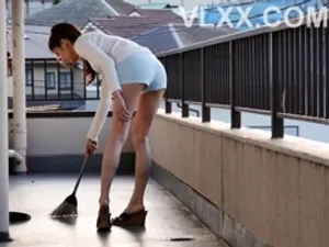 Nữ ca sĩ trẻ vừa giỏi hát còn vừa giỏi Trả bài với fan hâm mộ